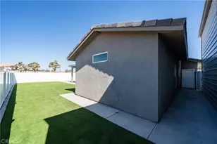 8029 Avenal, Phelan, CA 92371 - Photo 37