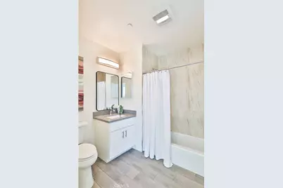 6826 Whitman Avenue, Van Nuys, CA 91406 - Photo 19