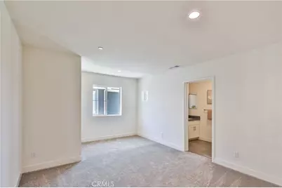 6826 Whitman Avenue, Van Nuys, CA 91406 - Photo 15