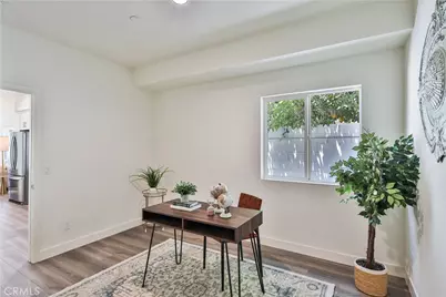 6826 Whitman Avenue, Van Nuys, CA 91406 - Photo 11