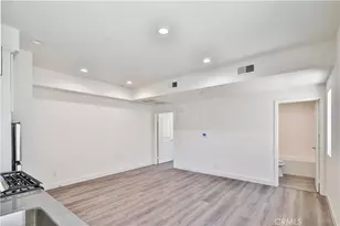 6826 Whitman Ave, Van Nuys, CA 91406 - Photo 31