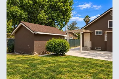 210 E 9th, San Bernardino, CA 92410 - Photo 5