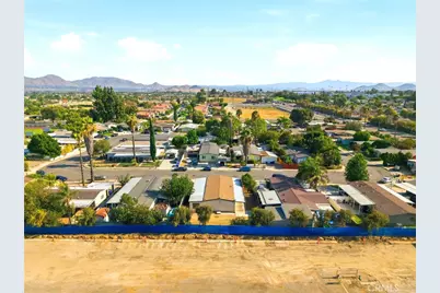 2848 W Walnut Street, Rialto, CA 92376 - Photo 53