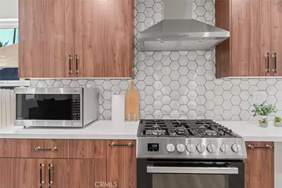 5107 Cimarron, Los Angeles, CA 90062 - Photo 11
