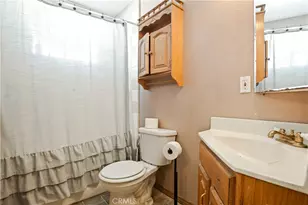 17292 Owen St, Fontana, CA 92335 - Photo 13