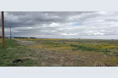 66 Avenue H, Del Sur, CA 93536 - Photo 3