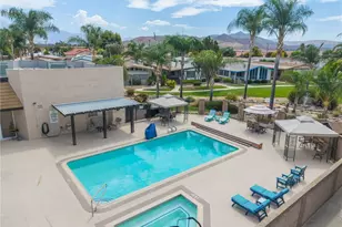 1371 Bishop, Hemet, CA 92545 - Photo 37