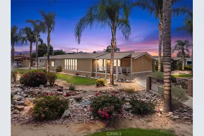 1371 Bishop, Hemet, CA 92545 - Photo 1