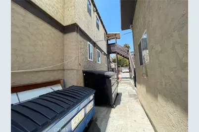1317 Linwood, Los Angeles, CA 90017 - Photo 17