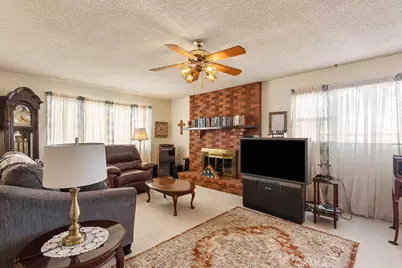 347 W Alcross, Covina, CA 91722 - Photo 7