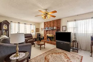 347 W Alcross, Covina, CA 91722 - Photo 7