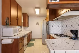 347 W Alcross, Covina, CA 91722 - Photo 15