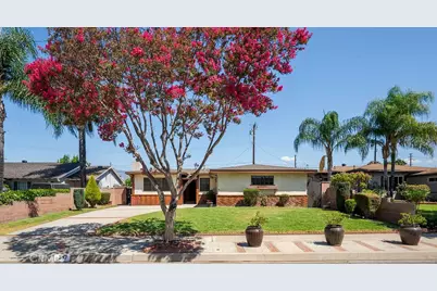 347 W Alcross, Covina, CA 91722 - Photo 3