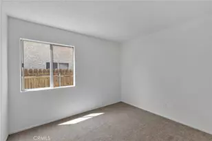 11311 Redwood Ct, Fontana, CA 92337 - Photo 15