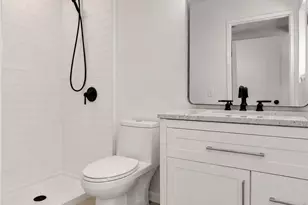 11311 Redwood Ct, Fontana, CA 92337 - Photo 25