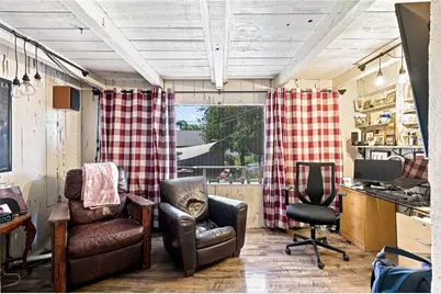 425 W E Street, Ontario, CA 91762 - Photo 33