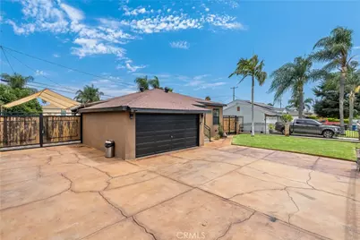 2136 Stanford, Pomona, CA 91766 - Photo 3