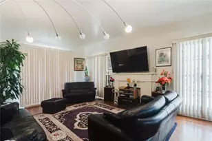 1332 Masselin Ave #A&amp b, Los Angeles, CA 90019 - Photo 15