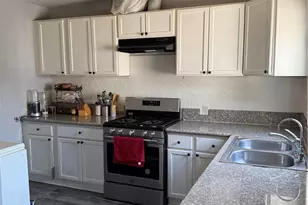 230 E 21st, San Bernardino, CA 92404 - Photo 11