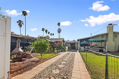 128 N Walnuthaven Drive, West Covina, CA 91790 - Photo 39