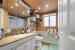 128 N Walnuthaven Dr, West Covina, CA 91790 - Photo 23