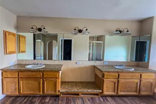10282 Farmington, Oak Hills, CA 92344 - Photo 19