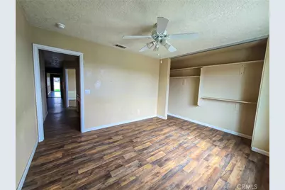 10282 Farmington, Oak Hills, CA 92344 - Photo 11