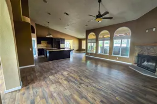 10282 Farmington, Oak Hills, CA 92344 - Photo 21