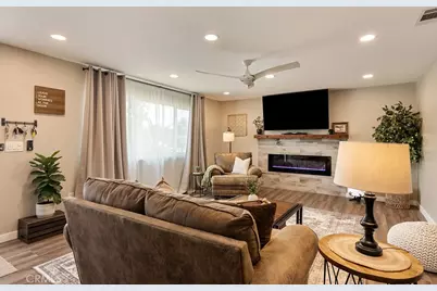 203 S Elwood, Glendora, CA 91741 - Photo 9