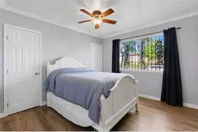 10731 Wright, South Gate, CA 90280 - Photo 11