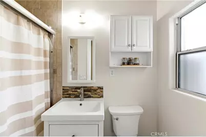 10731 Wright, South Gate, CA 90280 - Photo 15