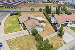 1181 Camphor, Rialto, CA 92376 - Photo 43