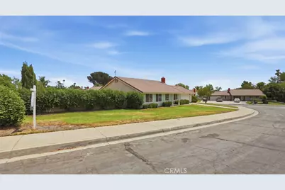 1181 Camphor, Rialto, CA 92376 - Photo 31