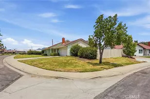 1181 Camphor, Rialto, CA 92376 - Photo 35