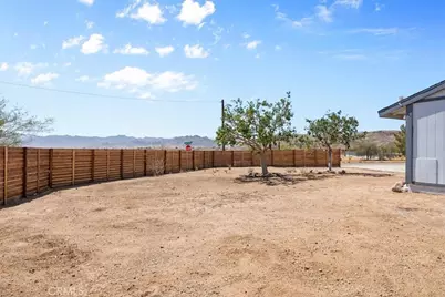 61776 Calle Los Amigos, Joshua Tree, CA 92252 - Photo 33