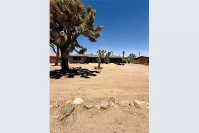 58282 Pueblo, Yucca Valley, CA 92284 - Photo 3