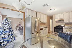 32438 Kentucky, Yucaipa, CA 92399 - Photo 15
