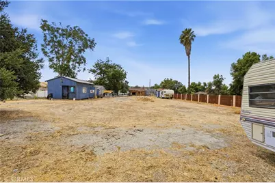 32438 Kentucky, Yucaipa, CA 92399 - Photo 37