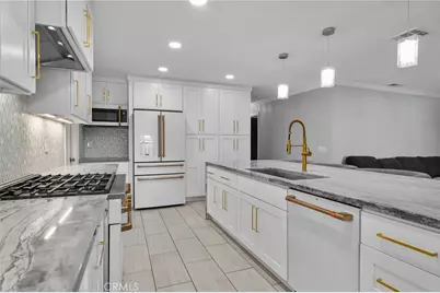 9954 Albany, Rancho Cucamonga, CA 91701 - Photo 11