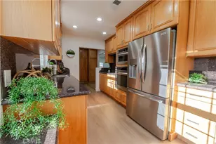2129 W Cerritos, Anaheim, CA 92804 - Photo 9