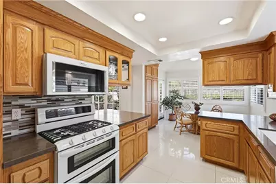 1715 Calle De Oro, Pomona, CA 91768 - Photo 11