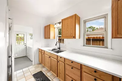 243 G Street, Upland, CA 91786 - Photo 9