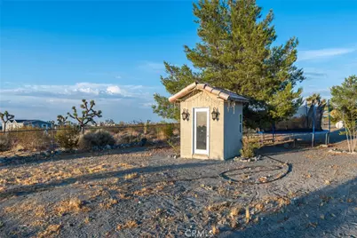 11815 Rosado Road, Pinon Hills, CA 92372 - Photo 7