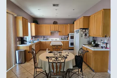 13356 Redwood Drive, Rancho Cucamonga, CA 91739 - Photo 29