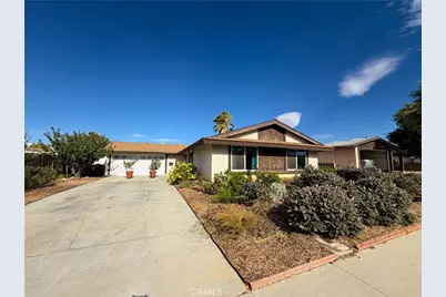 44148 Gingham Avenue, Lancaster, CA 93535 - Photo 1