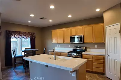 12623 Table Rock, Victorville, CA 92392 - Photo 3