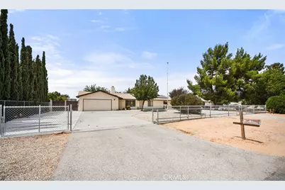 21960 Maumee Road, Apple Valley, CA 92308 - Photo 1