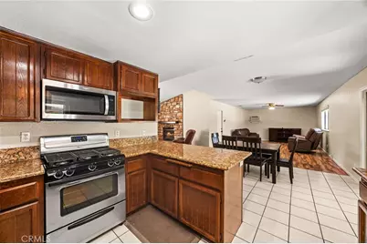 21960 Maumee Road, Apple Valley, CA 92308 - Photo 15