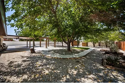 21960 Maumee Road, Apple Valley, CA 92308 - Photo 33