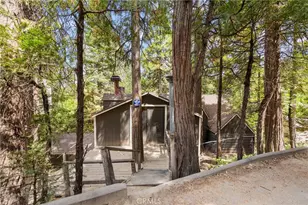 320 Flower Dr, Lake Arrowhead, CA 92352 - Photo 29